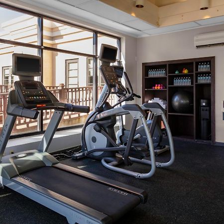 Holiday Inn Boston - Dedham Hotel & Conference Center By Ihg Eksteriør bilde