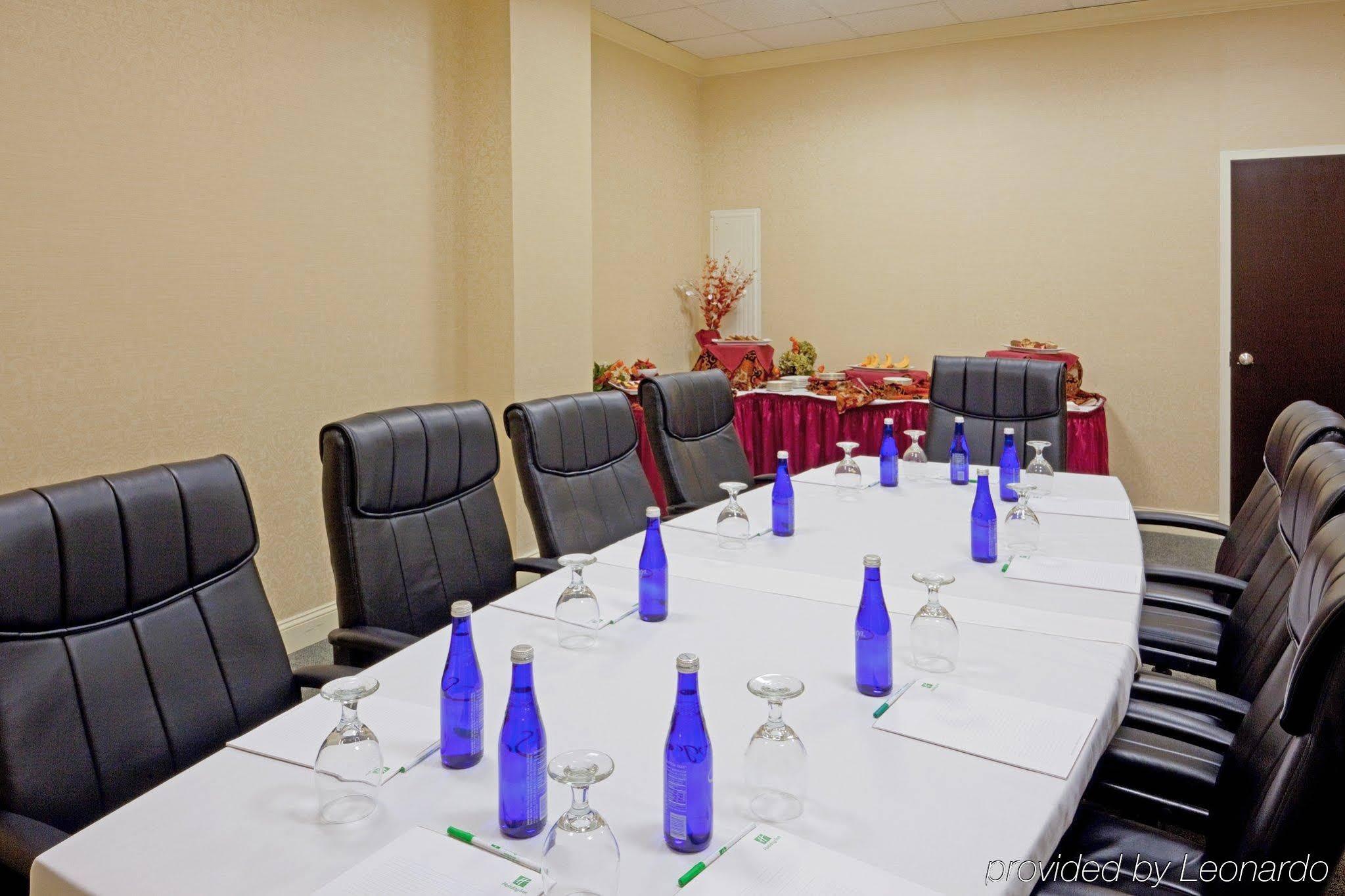 Holiday Inn Boston - Dedham Hotel & Conference Center By Ihg Eksteriør bilde