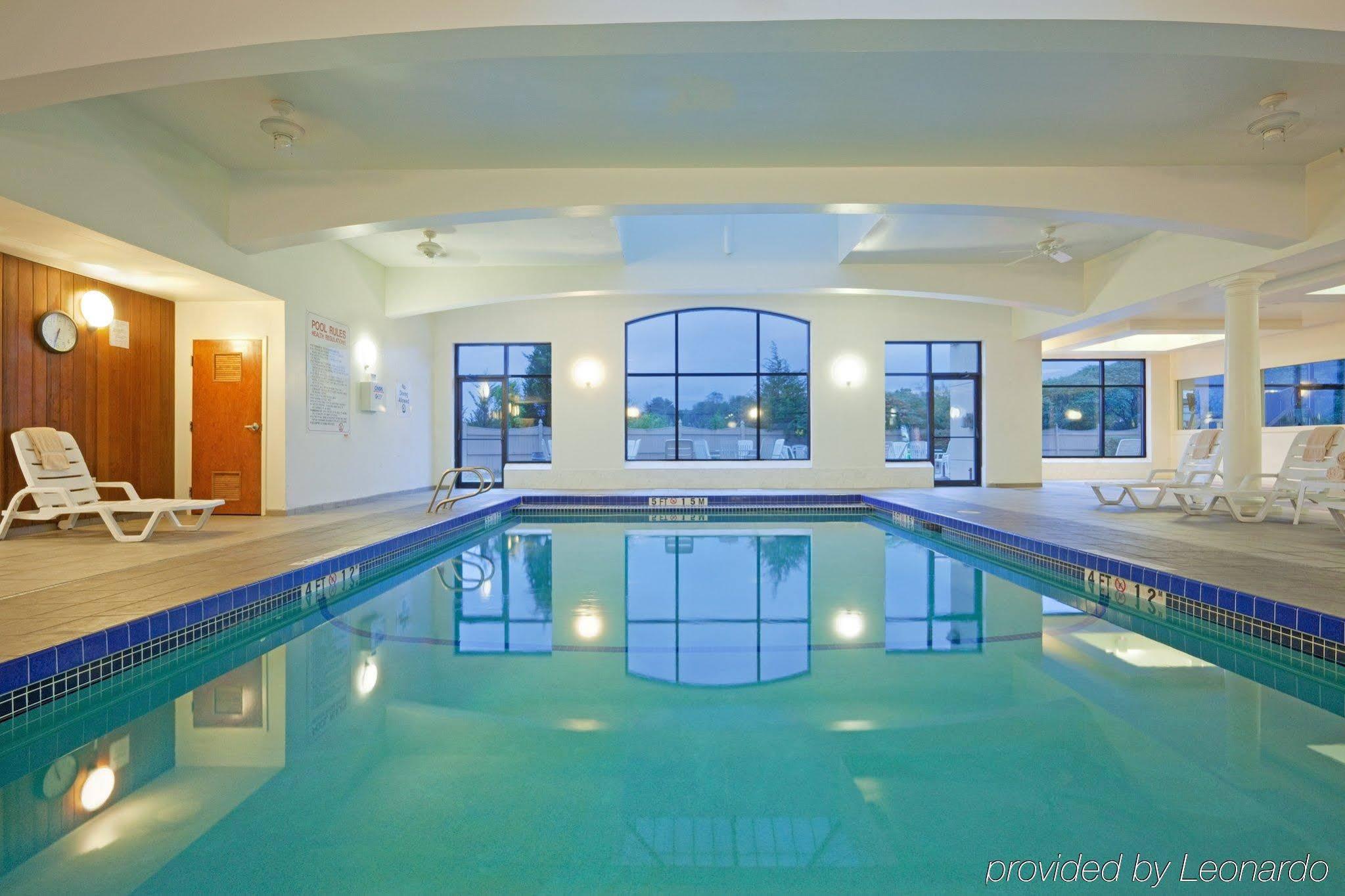 Holiday Inn Boston - Dedham Hotel & Conference Center By Ihg Eksteriør bilde