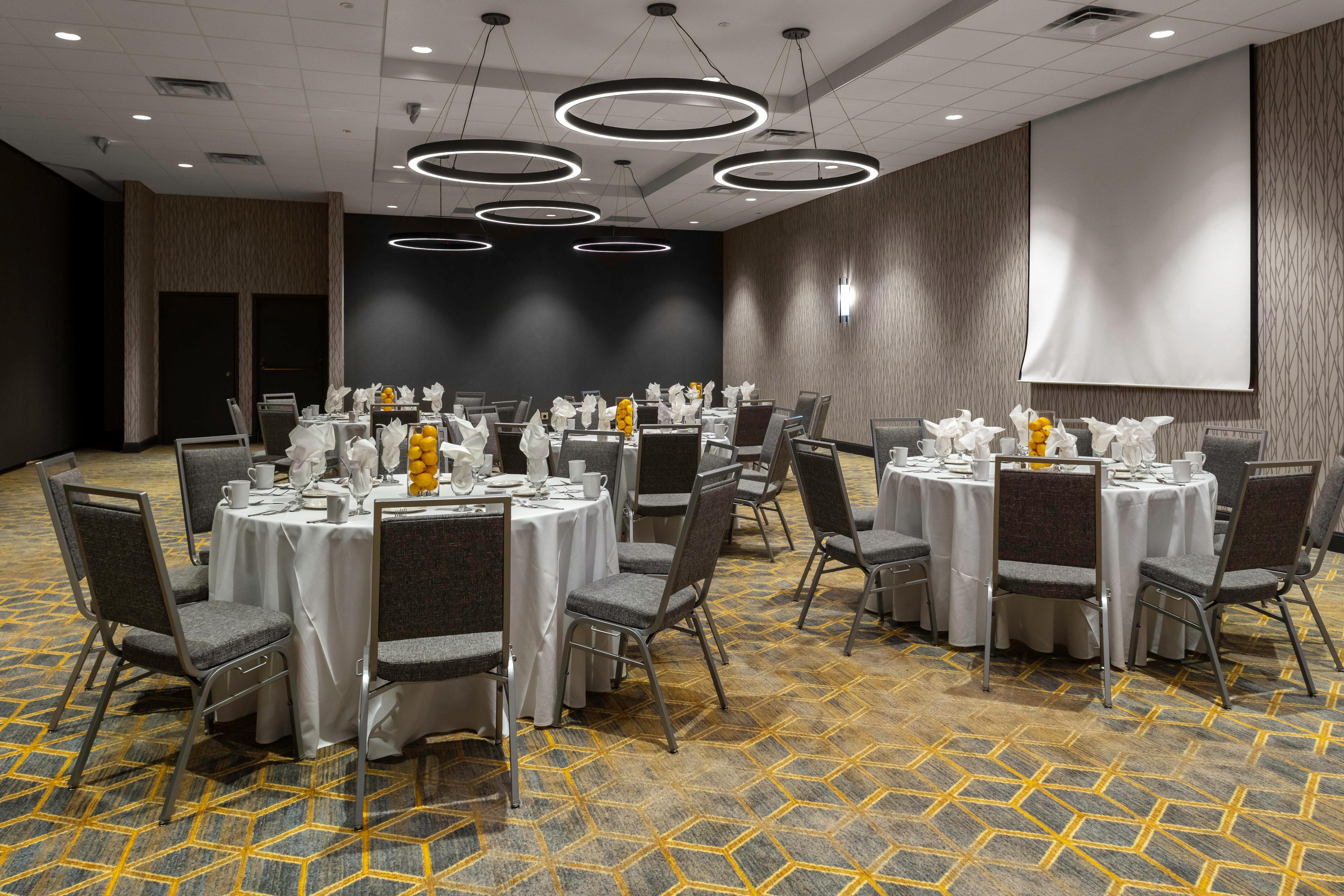 Holiday Inn Boston - Dedham Hotel & Conference Center By Ihg Eksteriør bilde