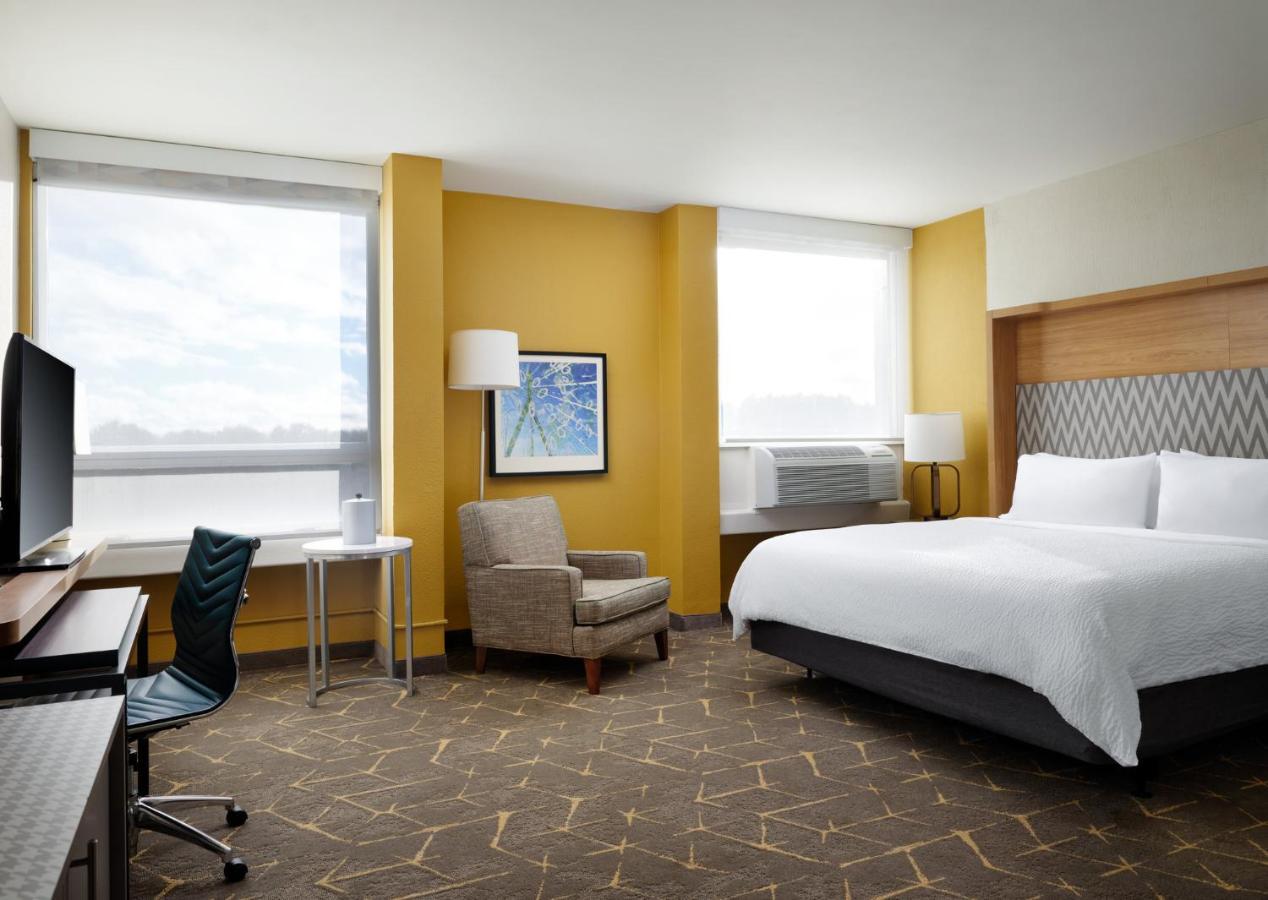 Holiday Inn Boston - Dedham Hotel & Conference Center By Ihg Eksteriør bilde
