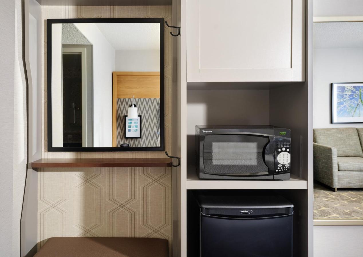 Holiday Inn Boston - Dedham Hotel & Conference Center By Ihg Eksteriør bilde