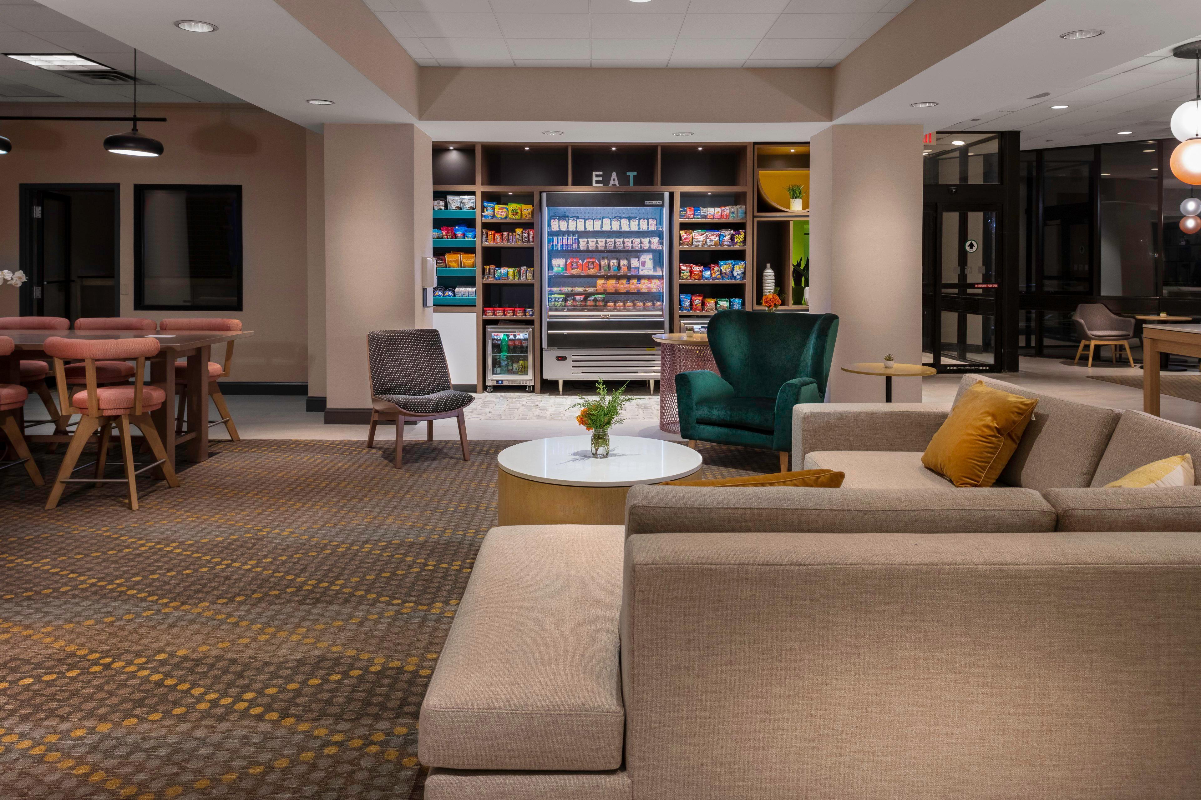 Holiday Inn Boston - Dedham Hotel & Conference Center By Ihg Eksteriør bilde