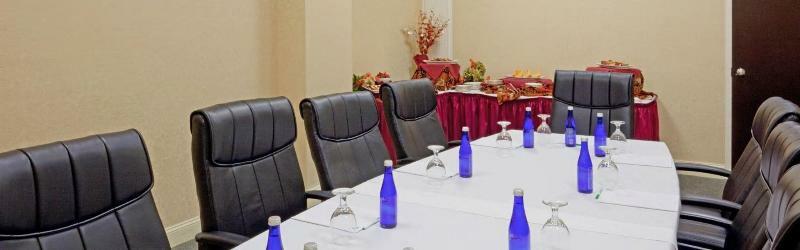Holiday Inn Boston - Dedham Hotel & Conference Center By Ihg Eksteriør bilde